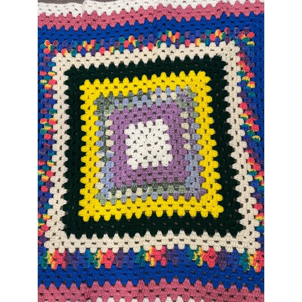 Handmade Crochet Granny Square Throw Blanket Rainbow‎ Retro 70s Style Afghan
